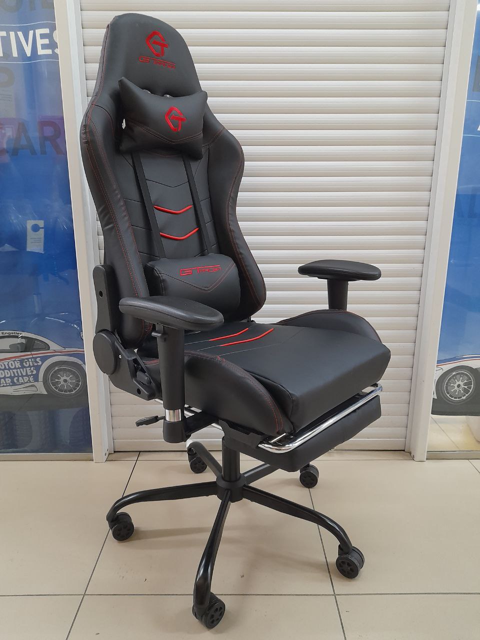 Купить Игровое кресло GT-Racer с подножкой, черное, красное в Челябинске 